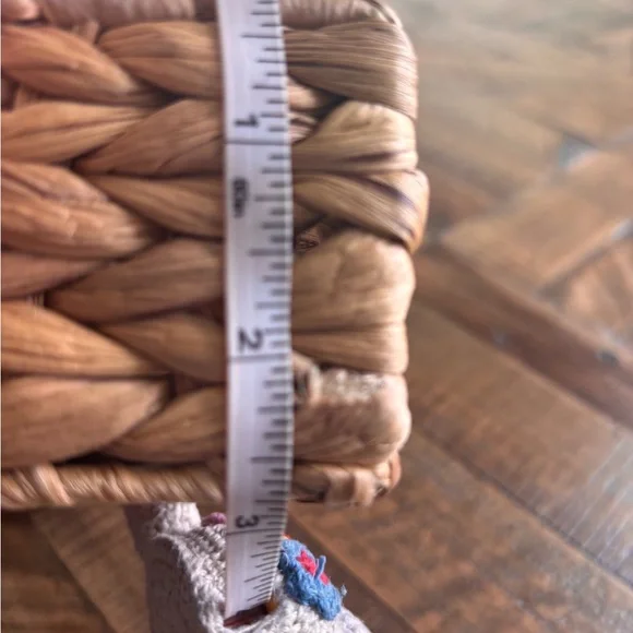 IKEA Woven Square Napkin Holder - Natural Straw - Picture 7 of 9